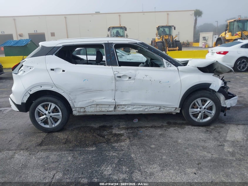 2022 NISSAN KICKS VIN: 3N1CP5BV7NL487855