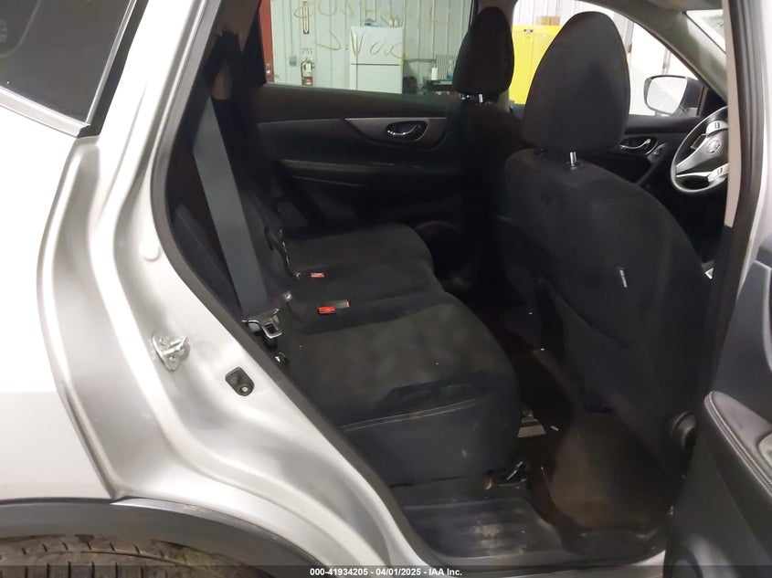 2016 NISSAN ROGUE VIN: 5N1AT2MV0GC811234