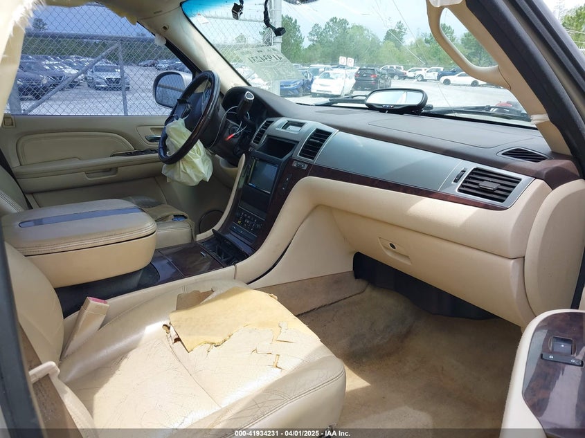 2007 CADILLAC ESCALADE VIN: 1GYFK63847R215633