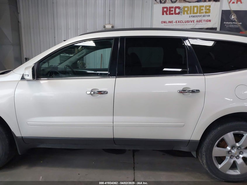 2011 CHEVROLET TRAVERSE VIN: 1GNKVJED2BJ298566