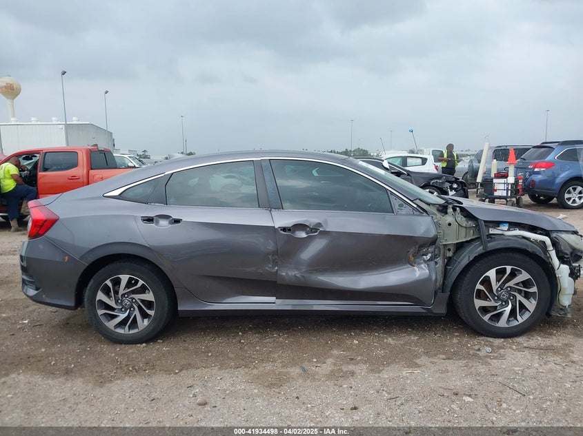 2018 HONDA CIVIC VIN: 2HGFC2F79JH532881