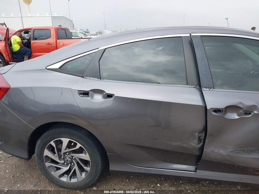 2018 HONDA CIVIC VIN: 2HGFC2F79JH532881