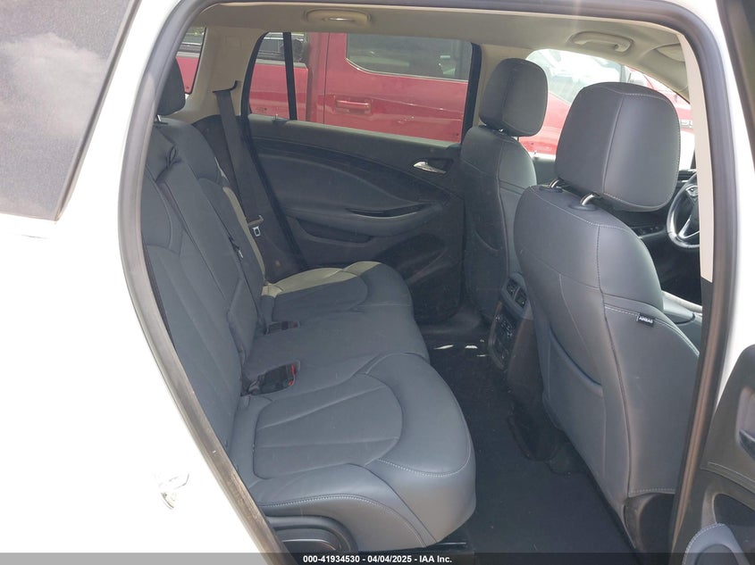 2019 Buick Envision 2.5 Fwd Essence White Lot 111041934530 Vin LRBFXCSA9KD013160
