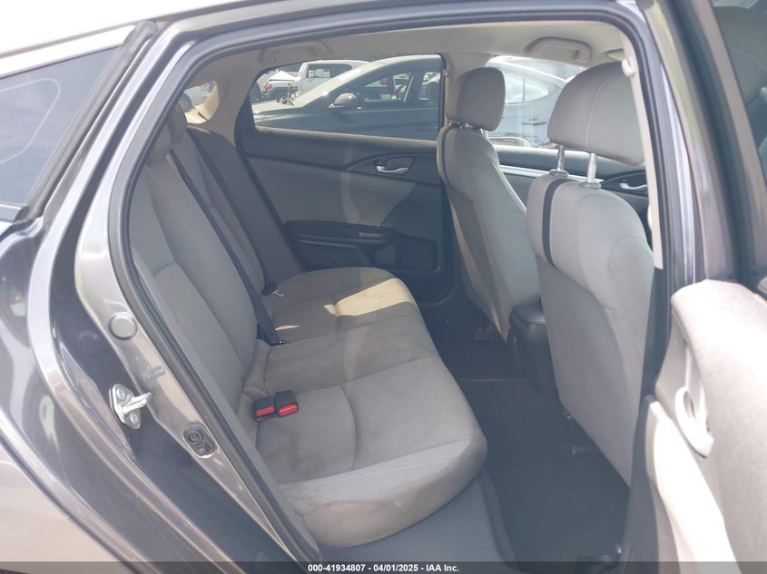 2017 HONDA CIVIC VIN: 2HGFC2F52HH566363