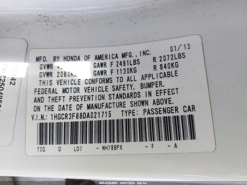 2013 HONDA ACCORD VIN: 1HGCR3F88DA021715