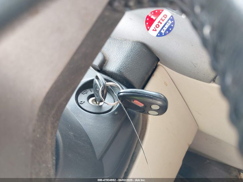 2004 Saturn Vue V6 VIN: 5GZCZ63464S894034 Lot: 41934952