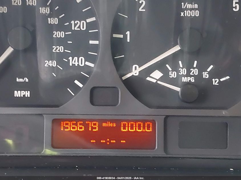 2000 BMW 323I VIN: WBAAM3340YFP81035 Lot: 41935034