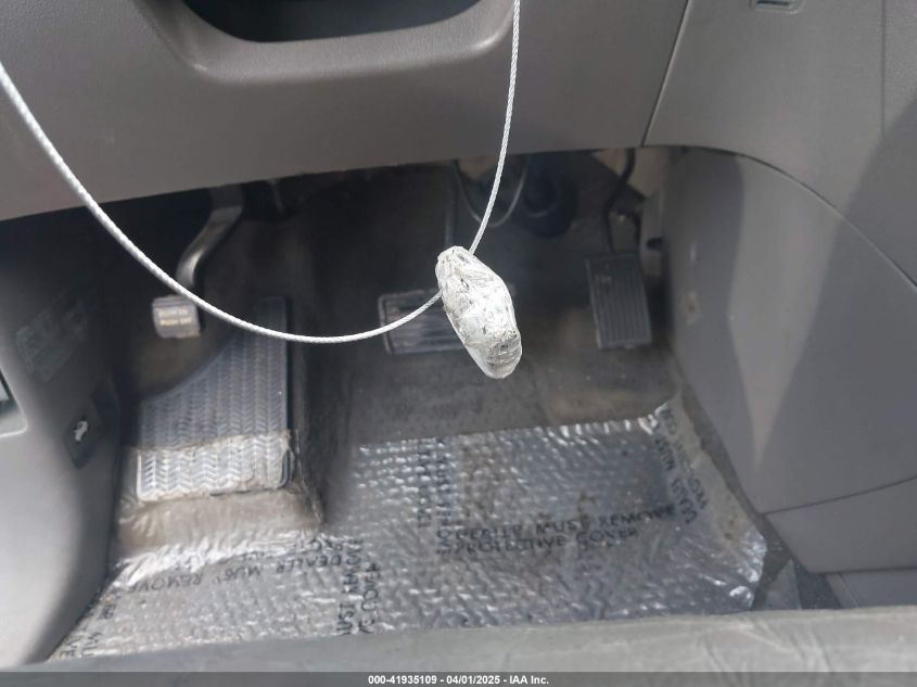 2011 Honda Odyssey Touring/Touring Elite VIN: 5FNRL5H96BB070492 Lot: 41935109