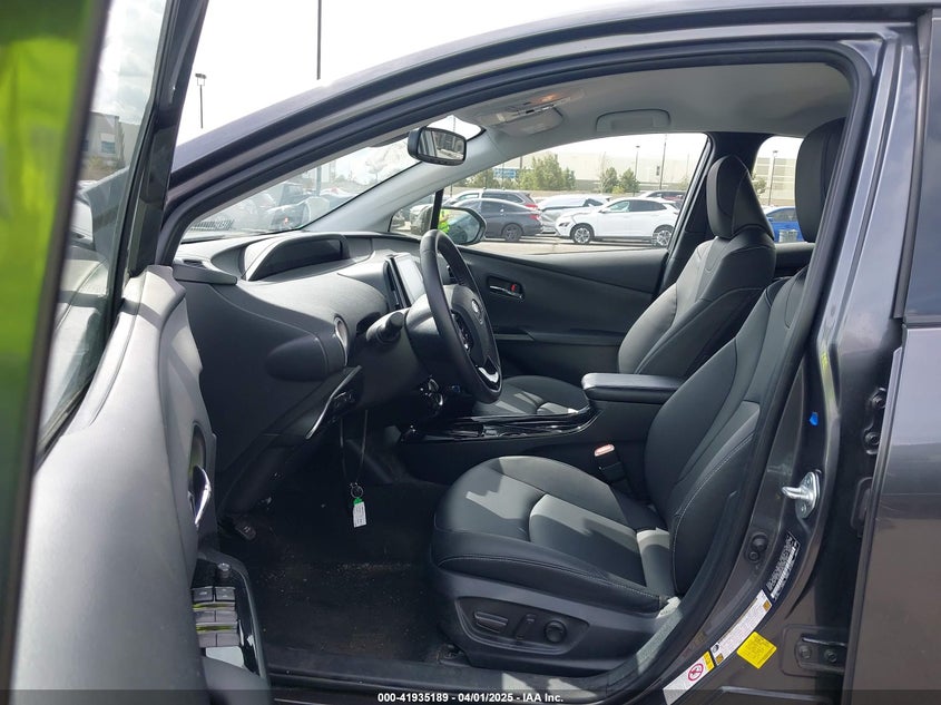VIN JTDKARFP0L3135979 2020 TOYOTA PRIUS PRIME LE/XLE/LIMITED
