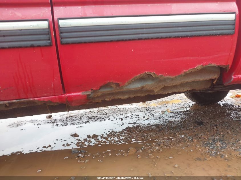 1999 Chevrolet Silverado VIN: 2GCEK19P8X1211206 Lot: 41935357