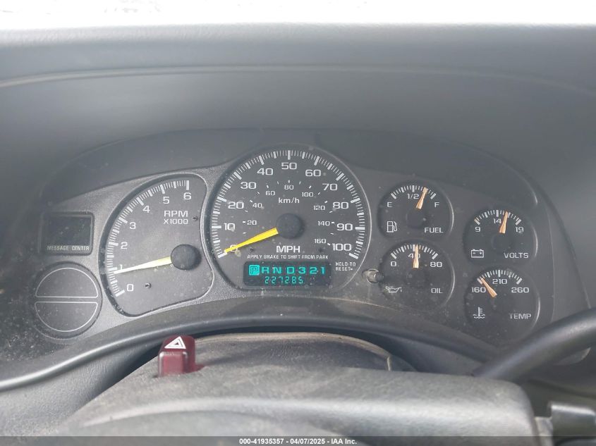 1999 Chevrolet Silverado VIN: 2GCEK19P8X1211206 Lot: 41935357