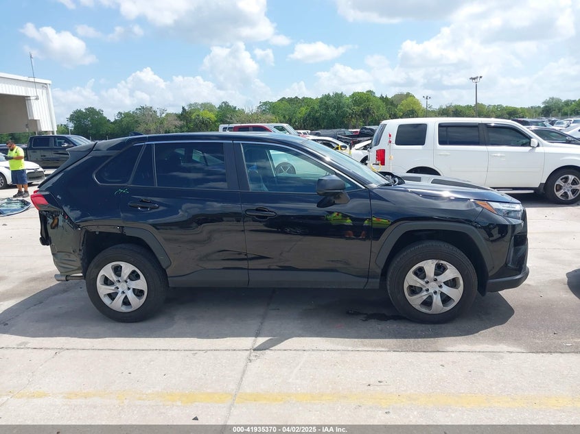 VIN 2T3H1RFVXRW326047 2024 TOYOTA RAV4 LE