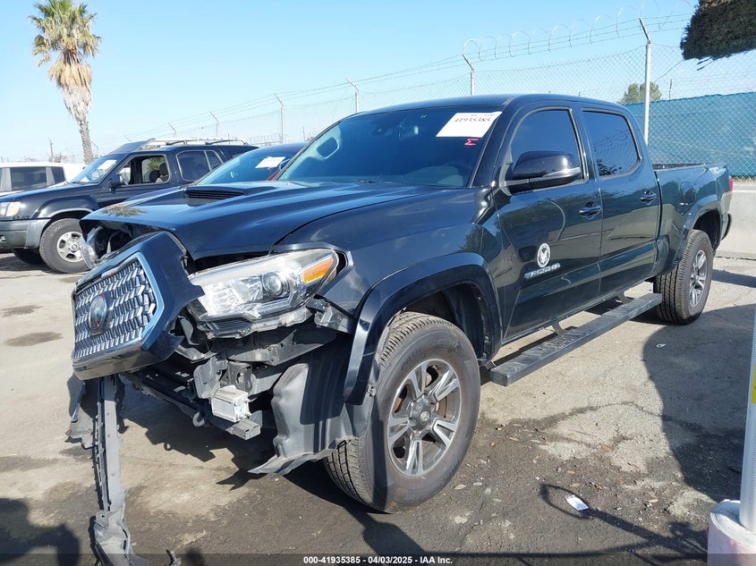 VIN 3TMBZ5DN6JM015361 2018 TOYOTA TACOMA DOUBLE CAB/SR5/TRD SPORT