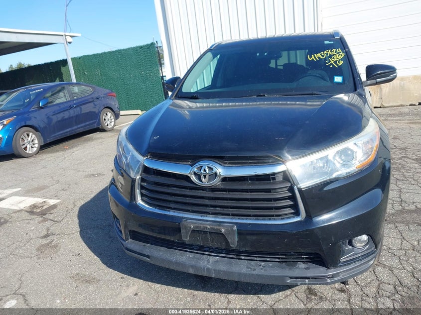 2016 TOYOTA HIGHLANDER VIN: 5TDJKRFH1GS287596