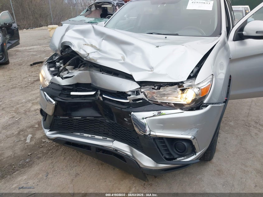 2019 MITSUBISHI OUTLANDER SPORT VIN: JA4AR3AUXKU024194