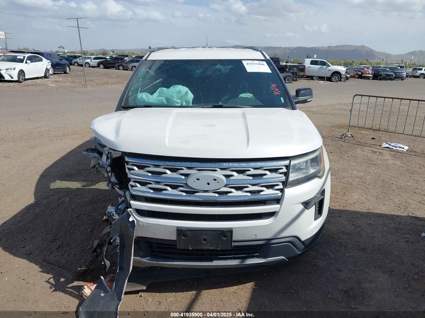 VIN 1FM5K7D87JGC94039 2018 FORD EXPLORER XLT