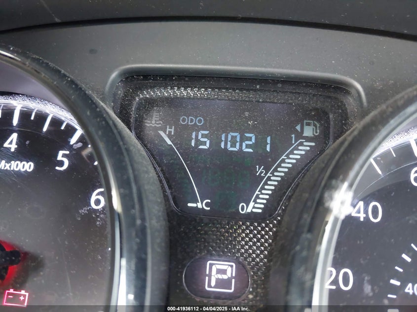 2015 NISSAN VERSA 1.6 SV - 3N1CN7AP9FL883887