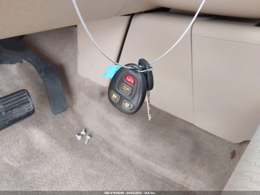 2012 CHEVROLET TAHOE VIN: 1GNSCAE08CR323878