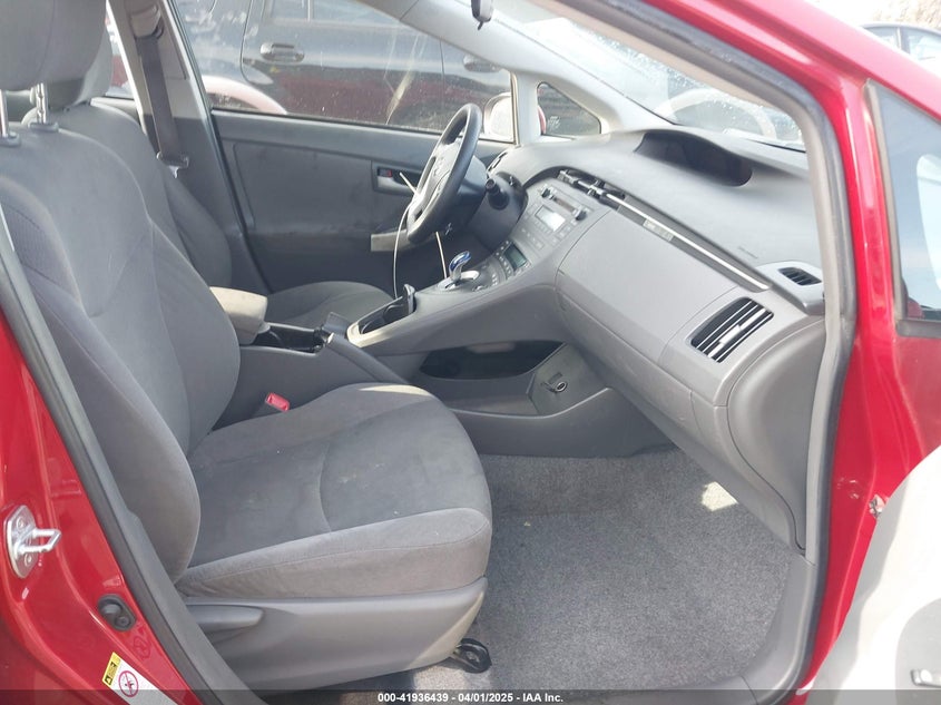 2011 TOYOTA PRIUS VIN: JTDKN3DU6B1467073
