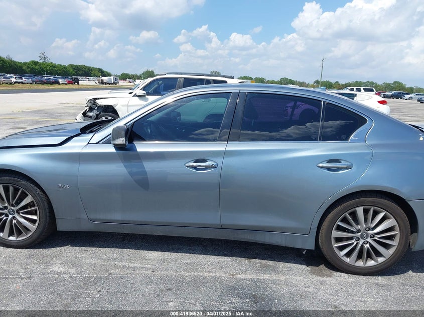 2018 INFINITI Q50 3.0T LUXE - JN1EV7AP5JM590494