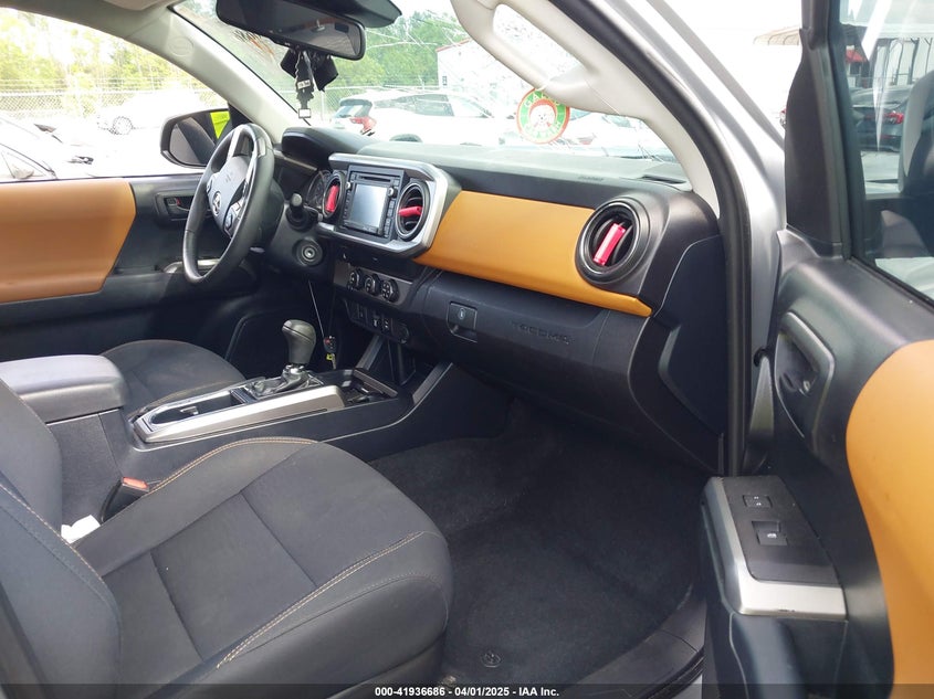 2019 TOYOTA TACOMA SR5 V6 - 3TMAZ5CN5KM103574