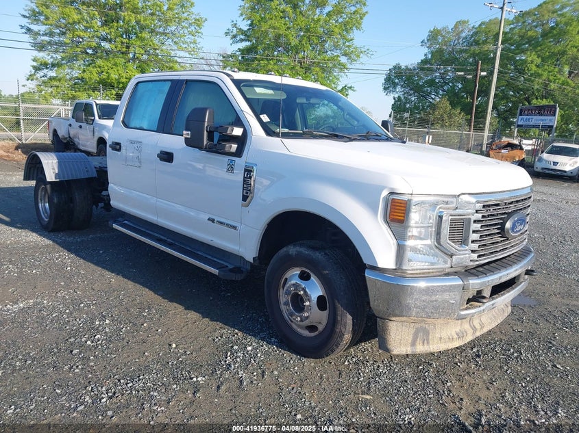 2022 FORD F-350  (VIN: 1FT8W3DT5NEC43353)
