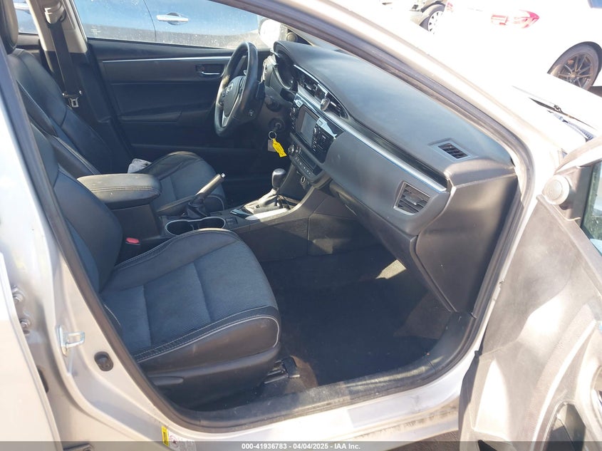 2015 TOYOTA COROLLA VIN: 5YFBURHEXFP235991