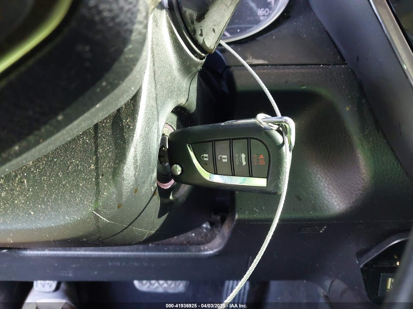 2021 TOYOTA CAMRY LE - 4T1C11AK1MU548292