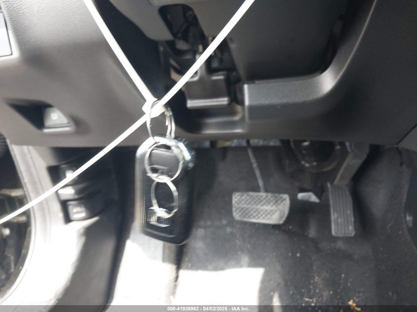 2015 HONDA FIT VIN: 3HGGK5H83FM770734