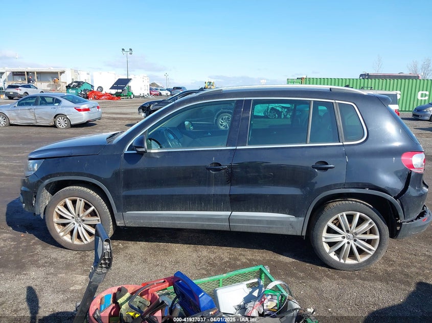 2014 VOLKSWAGEN TIGUAN VIN: WVGBV3AX2EW510518