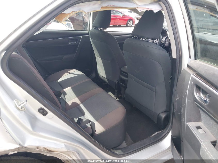 2018 TOYOTA COROLLA LE - 5YFBURHE3JP782562