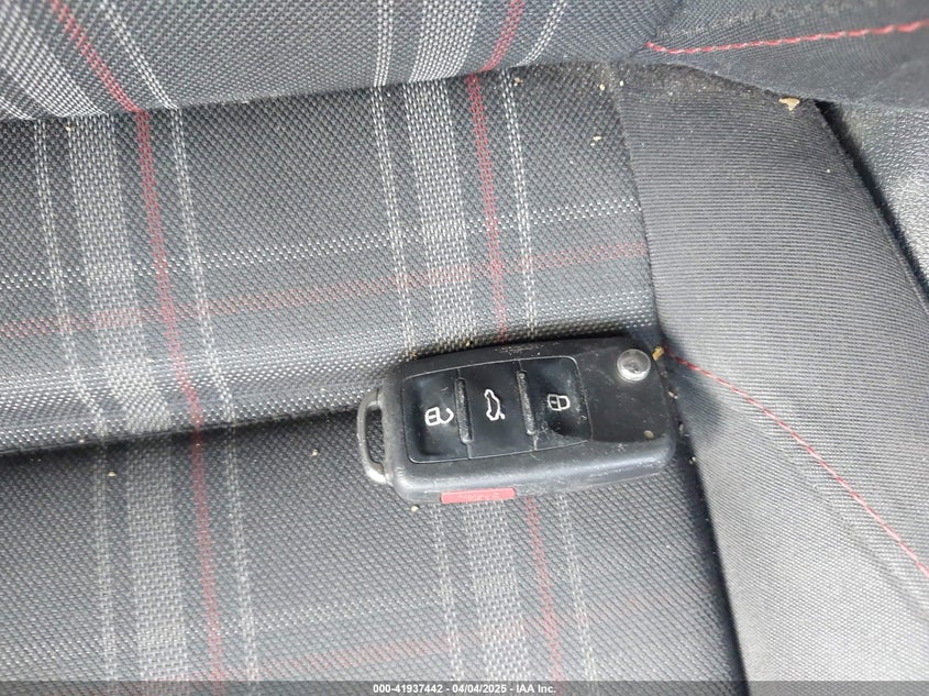 2013 VOLKSWAGEN GTI - WVWHD7AJ9DW123421