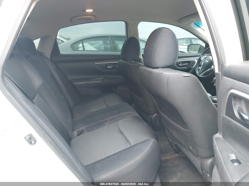 2017 NISSAN ALTIMA VIN: 1N4AL3AP0HN345977