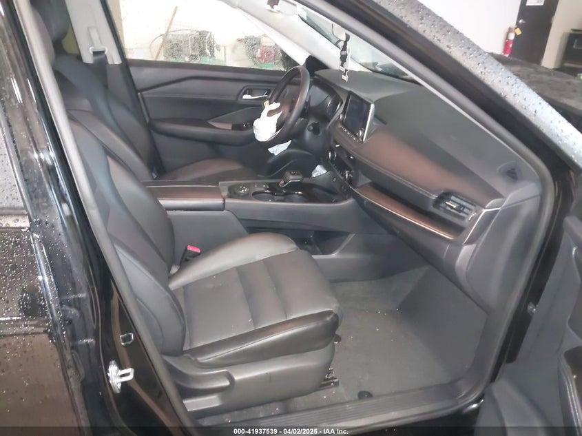 2024 NISSAN ROGUE VIN: 5N1BT3BB4RC711949