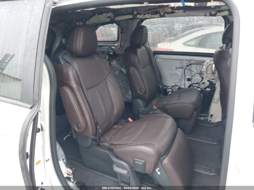 2024 Toyota Sienna - 5TDESKFC4RS137515