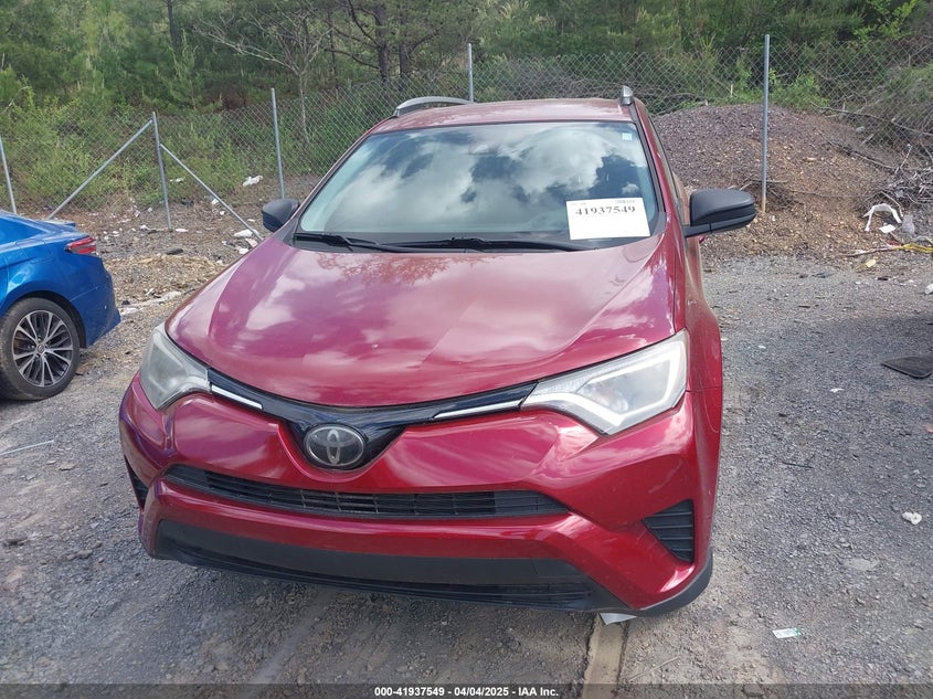 2018 TOYOTA RAV4 LE - 2T3ZFREV5JW417691