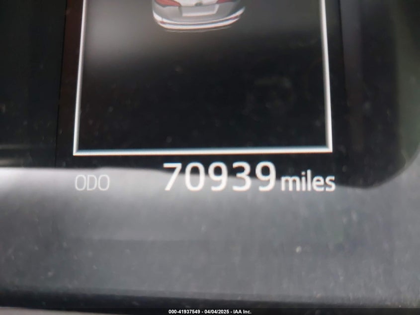 2018 TOYOTA RAV4 LE - 2T3ZFREV5JW417691