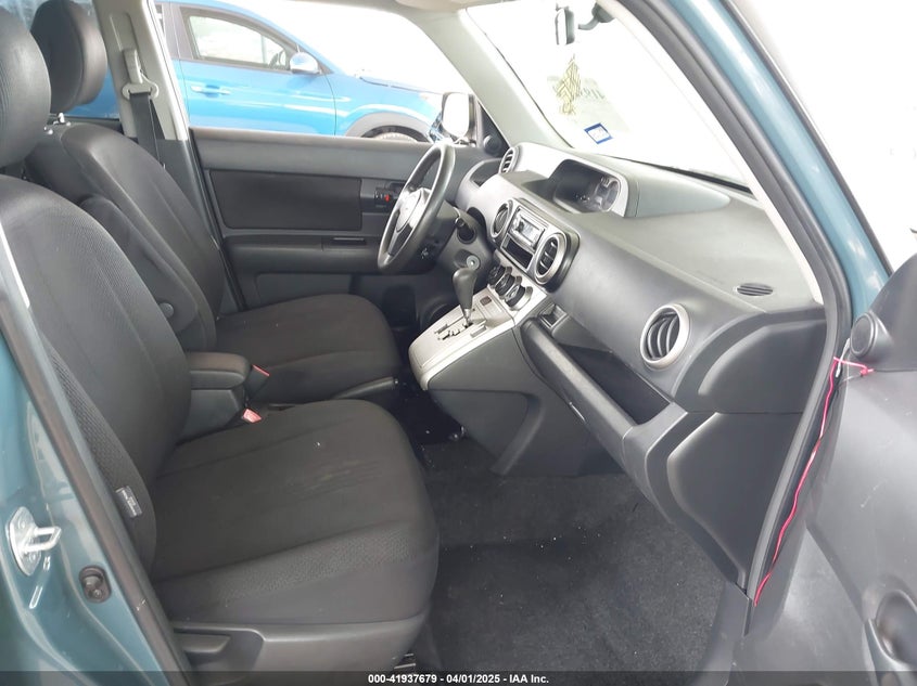 2008 SCION XB VIN: JTLKE50E181047177