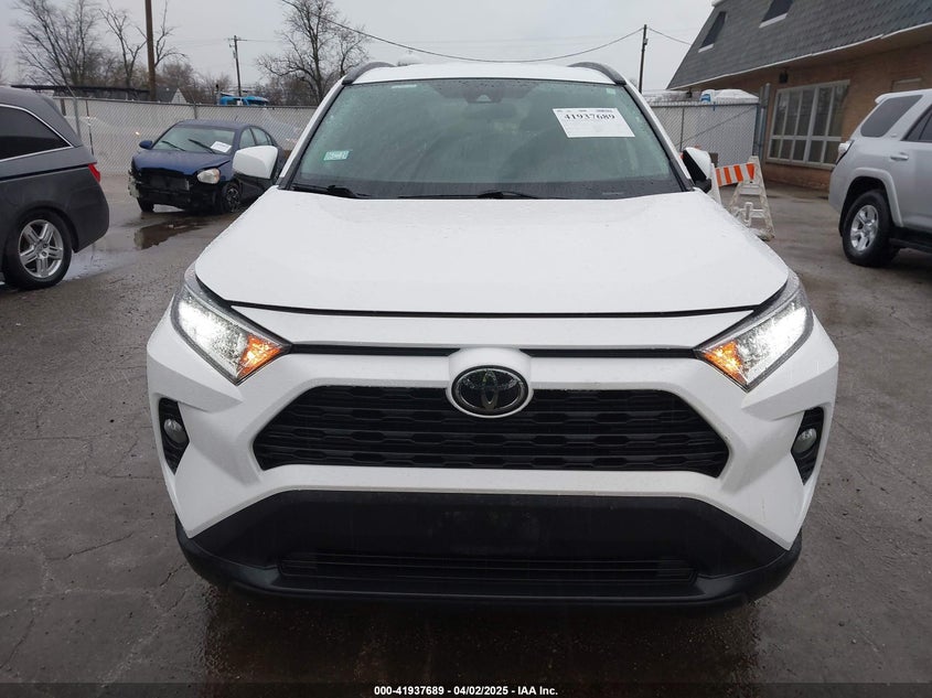 2020 TOYOTA RAV4 XLE - 2T3P1RFV6LC069327