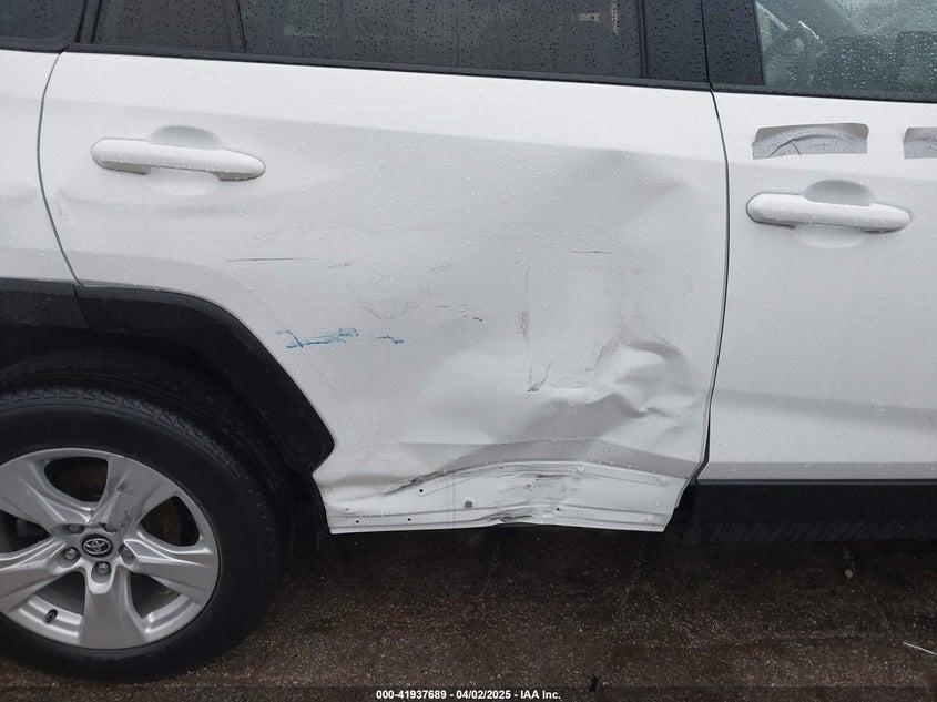 2020 TOYOTA RAV4 XLE - 2T3P1RFV6LC069327