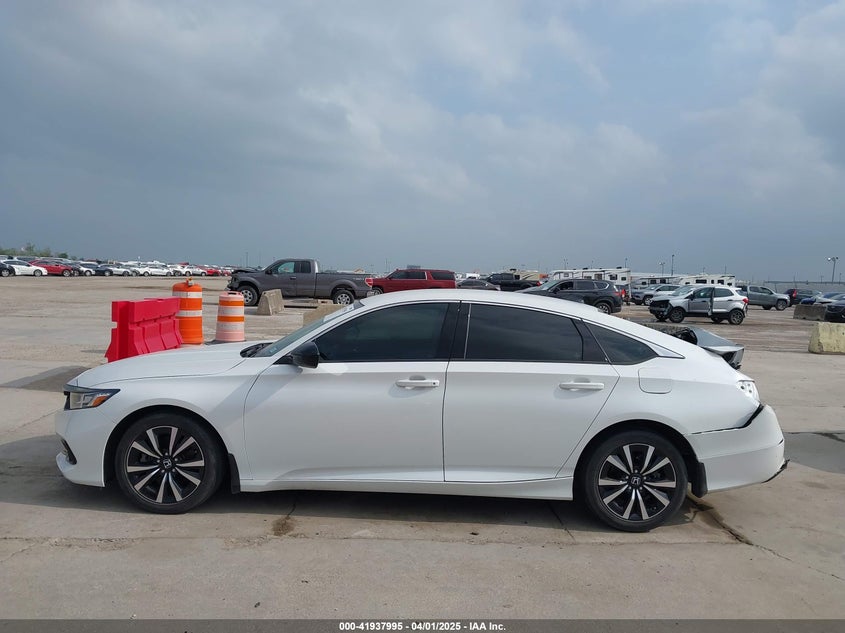 2022 HONDA ACCORD VIN: 1HGCV1F46NA061743
