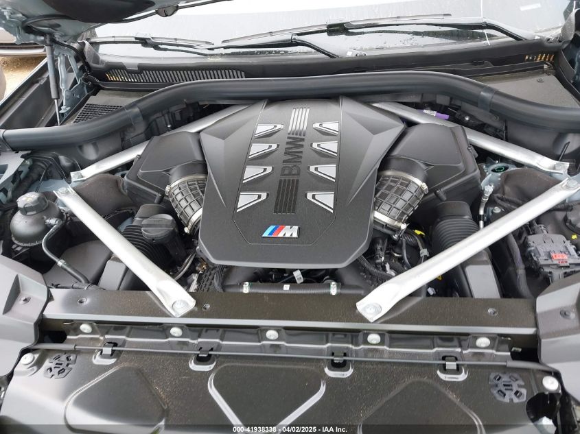 2025 BMW X7 - 5UX33EM04S9X73210