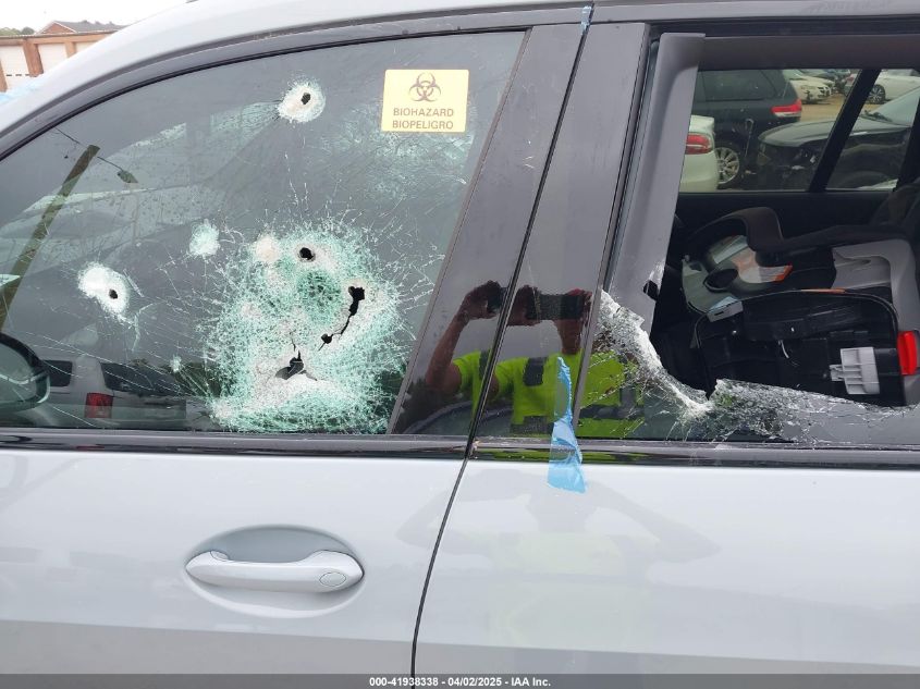 2025 BMW X7 - 5UX33EM04S9X73210