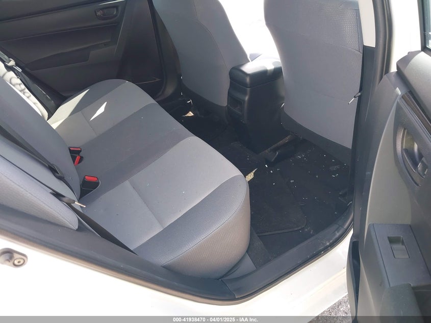 VIN 2T1BURHE9JC051795 2018 TOYOTA COROLLA L