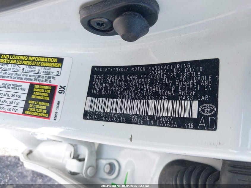 VIN 2T1BURHE9JC051795 2018 TOYOTA COROLLA L
