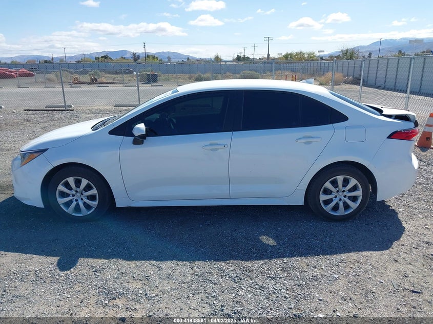 2021 TOYOTA COROLLA VIN: 5YFEPMAE9MP205525