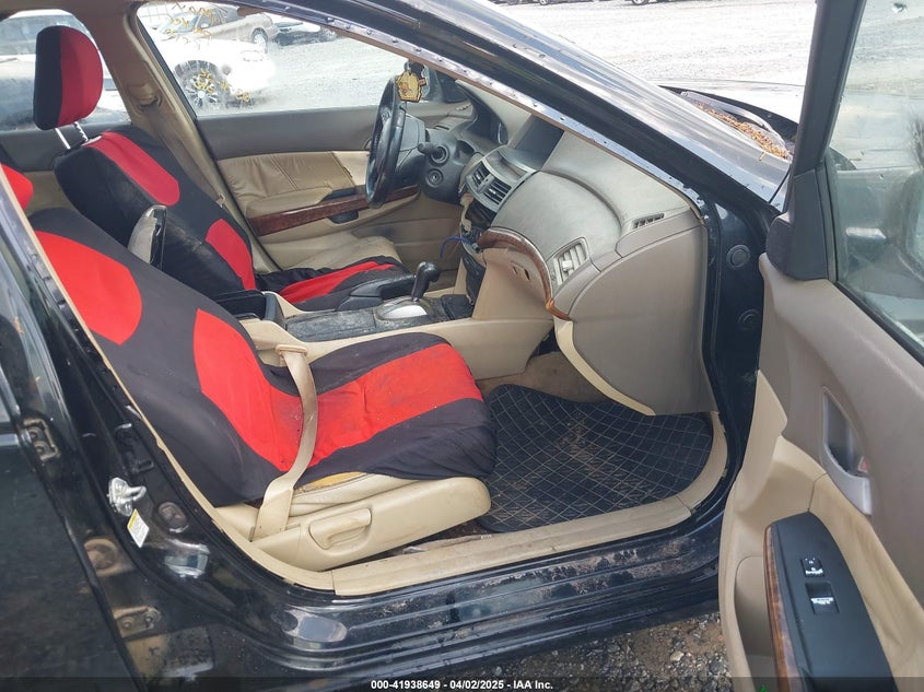 2009 HONDA ACCORD VIN: 1HGCP26849A074600