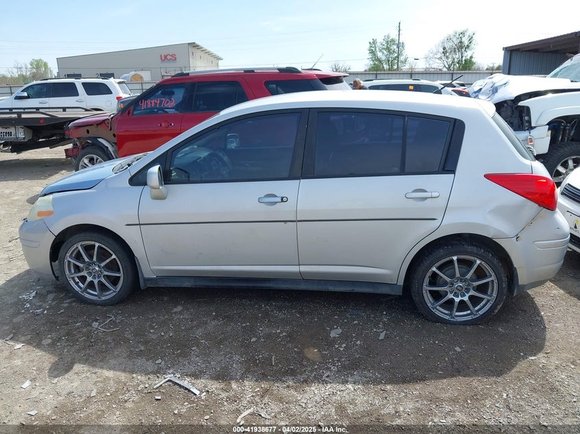 2007 Nissan Versa 1.8Sl VIN: 3N1BC13E37L415276 Lot: 41938677
