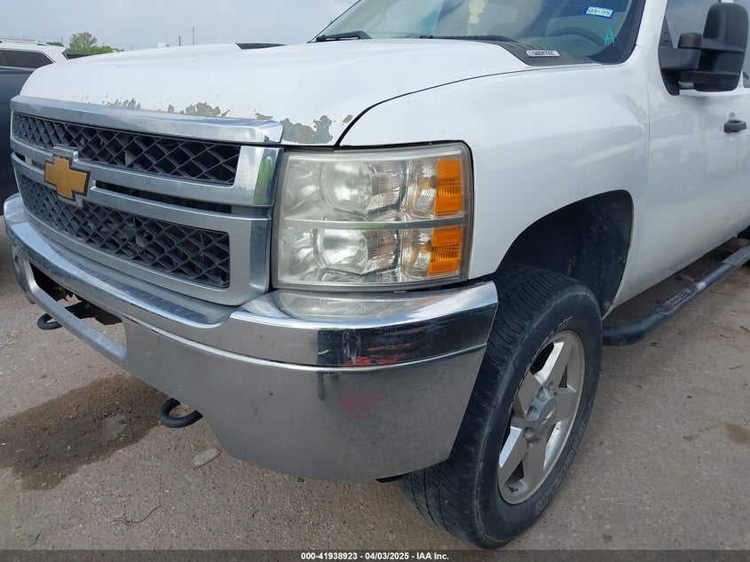 2013 CHEVROLET SILVERADO 2500HD VIN: 1GC1CXCGXDF213053