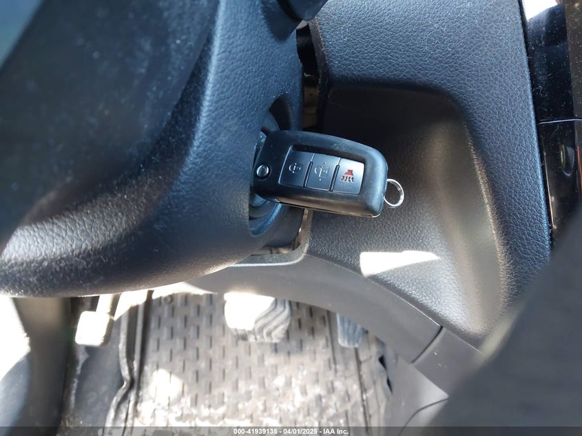 2017 NISSAN ROGUE S - KNMAT2MV8HP534668